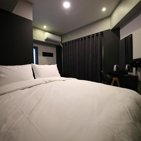 Pyeongtaek Stay Hotel 2 Dış mekan fotoğraf