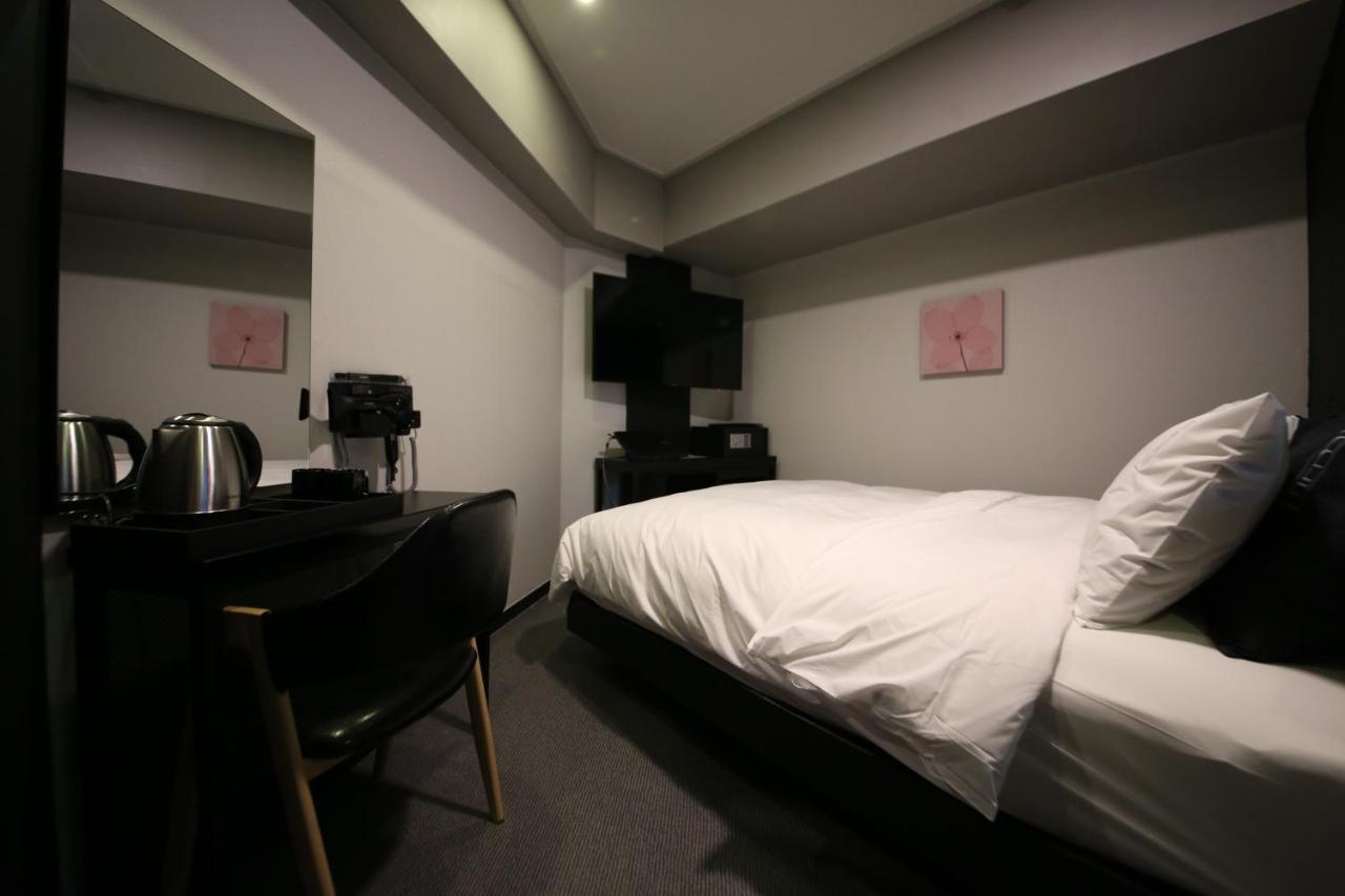 Pyeongtaek Stay Hotel 2 Dış mekan fotoğraf