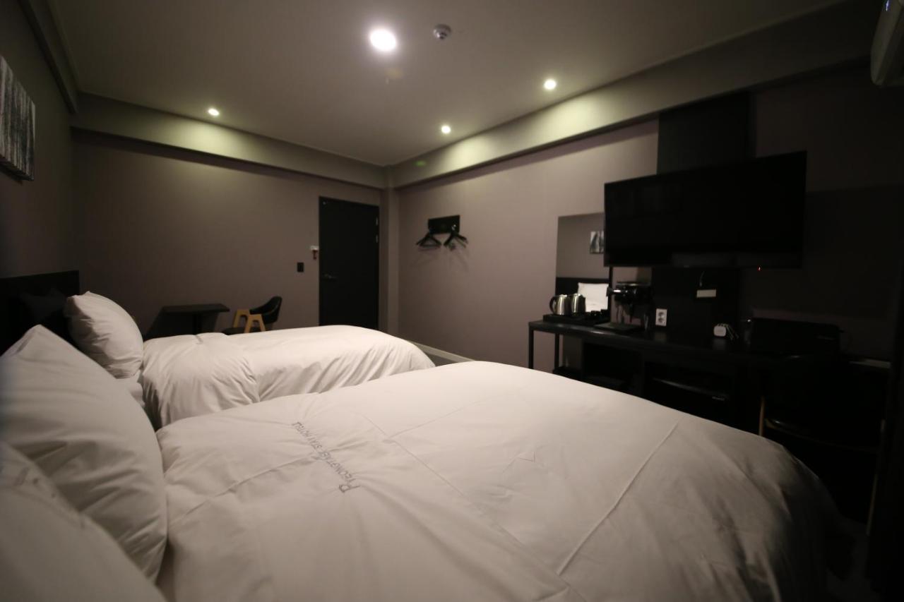 Pyeongtaek Stay Hotel 2 Dış mekan fotoğraf