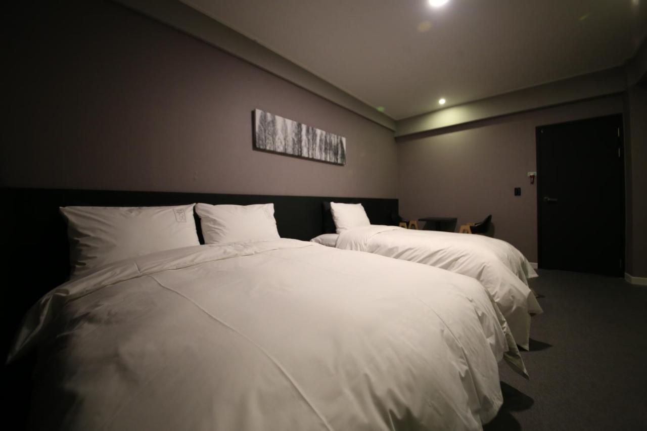 Pyeongtaek Stay Hotel 2 Dış mekan fotoğraf